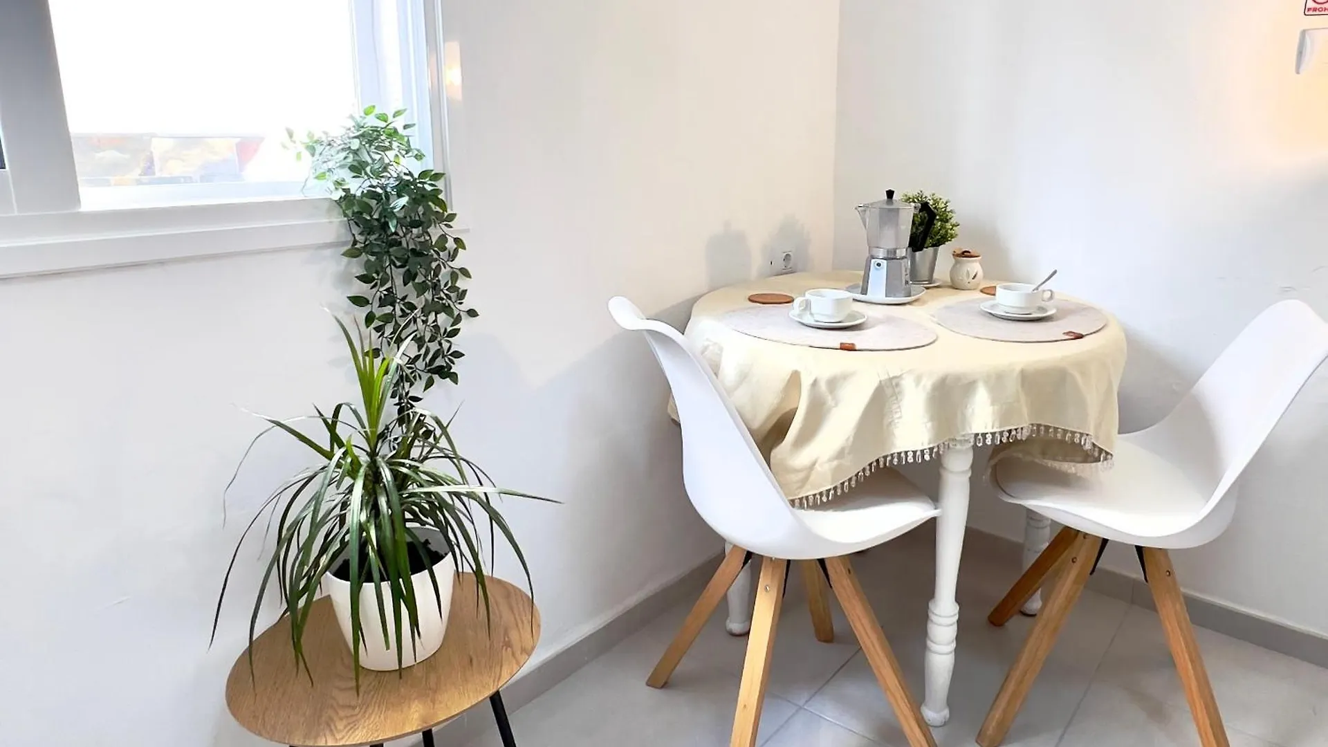 Alcamar Comfortable Apartment In The Center Of Alcala  Alcalá la Real